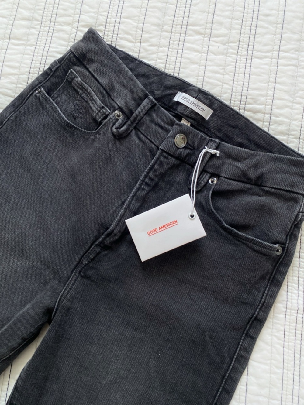 Good American Good Classic High Rise Slim Straight Leg Jeans Black size 4 or 27 - Picture 3 of 9